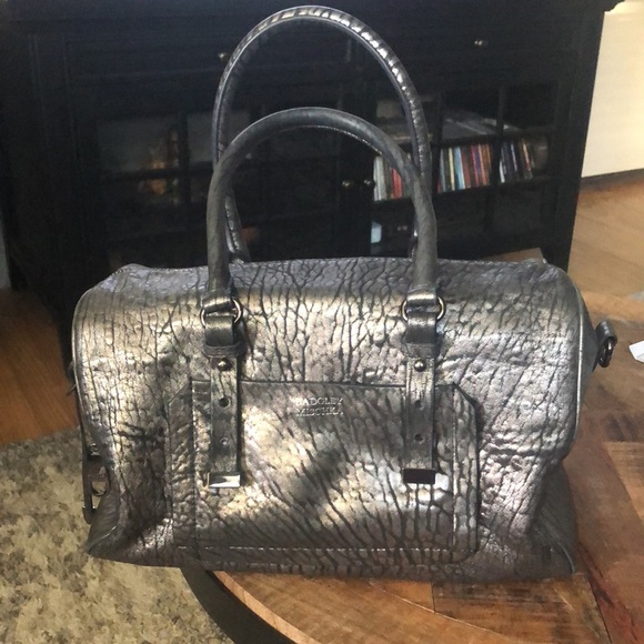 LAST CHANCE 💄 Badgley Mischka One Size Fits All Satchel with dust bag - Picture 3 of 13